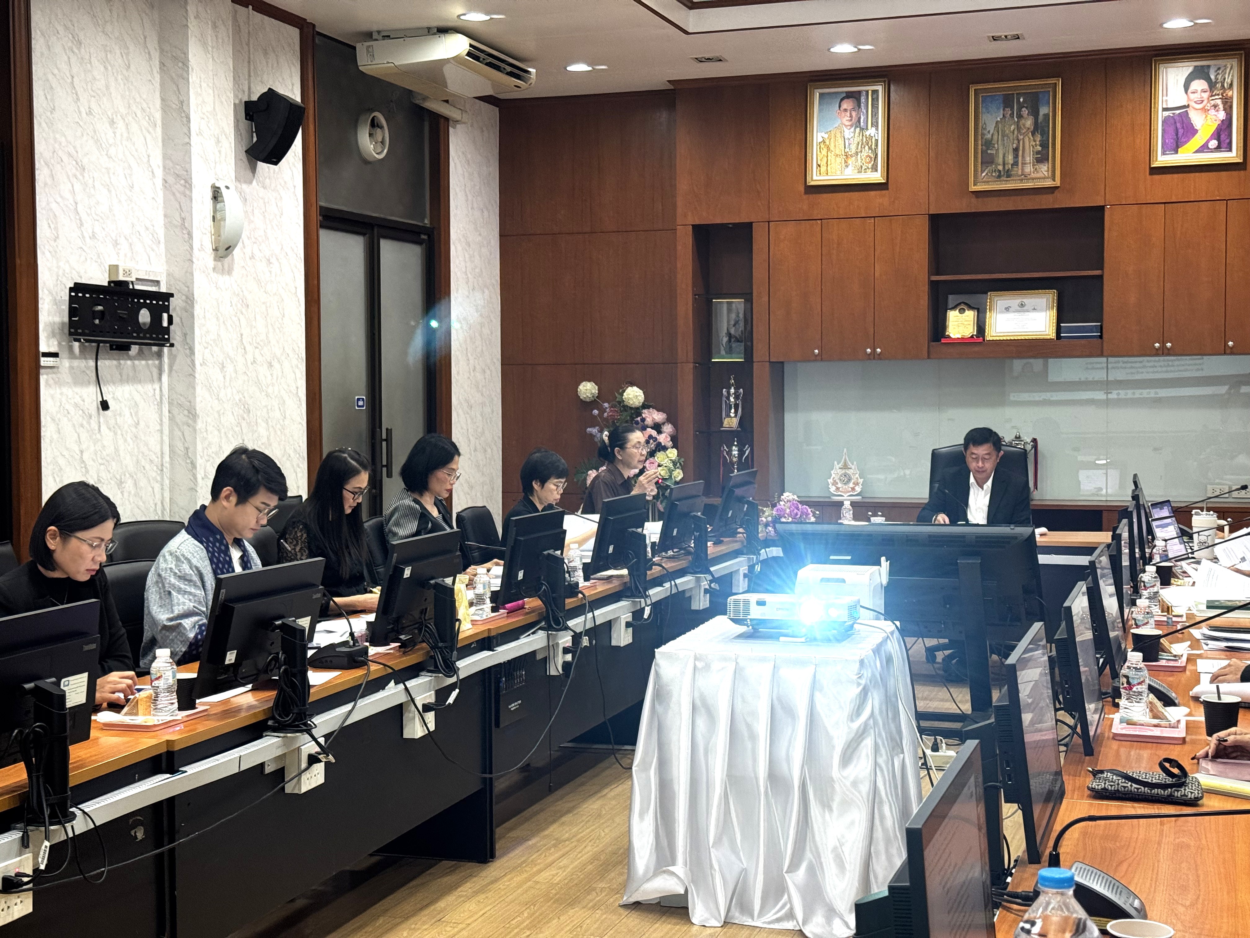 title - ประชุมคณะทำงานพิจารณาผลงานการปฏิรูปที่ดินเพื่อส่งเข้าประกวดการรับรางวัล ครั้งที่ 1/2569 (สมัครขอรับรางวัลเลิศรัฐ ประจำปี 2569) พร้อมประชุมผ่านระบบออนไลน์ ZOOM Meeting 